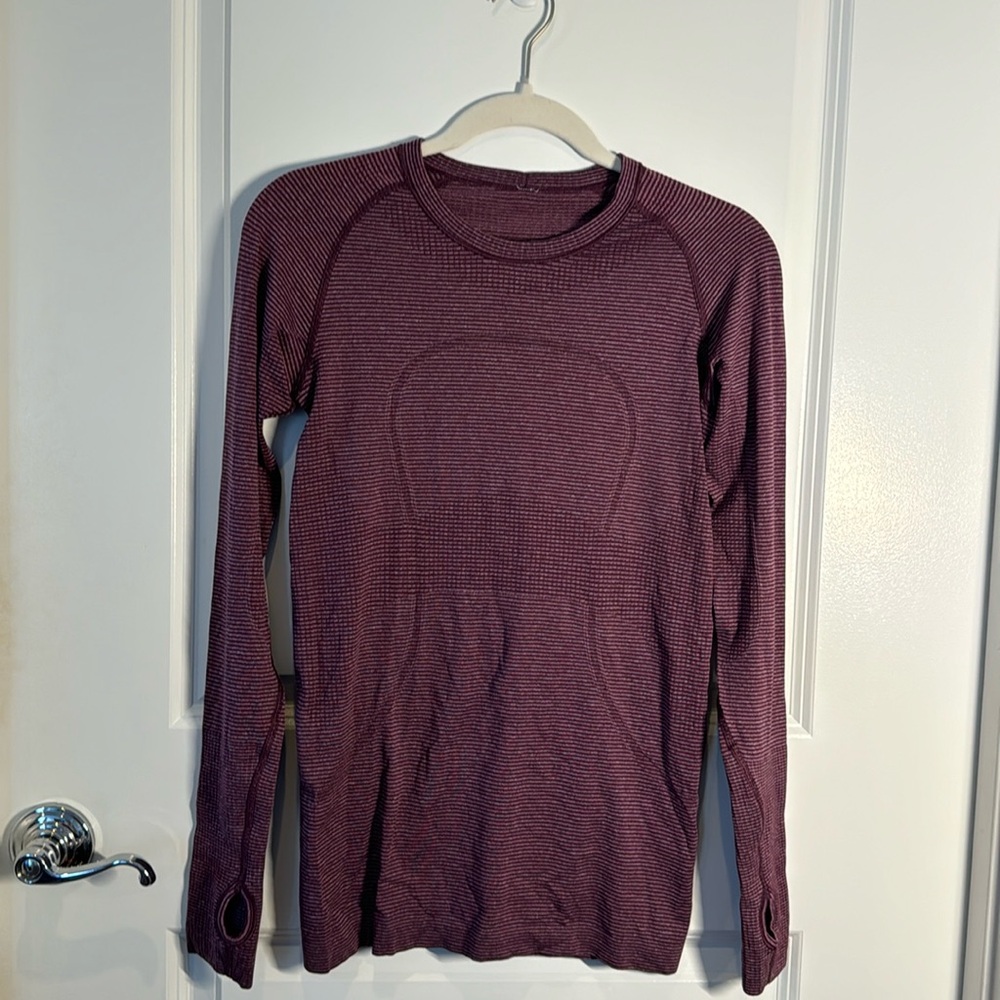 EUC Lululemon Swiftly LS Plum Stripe size 6